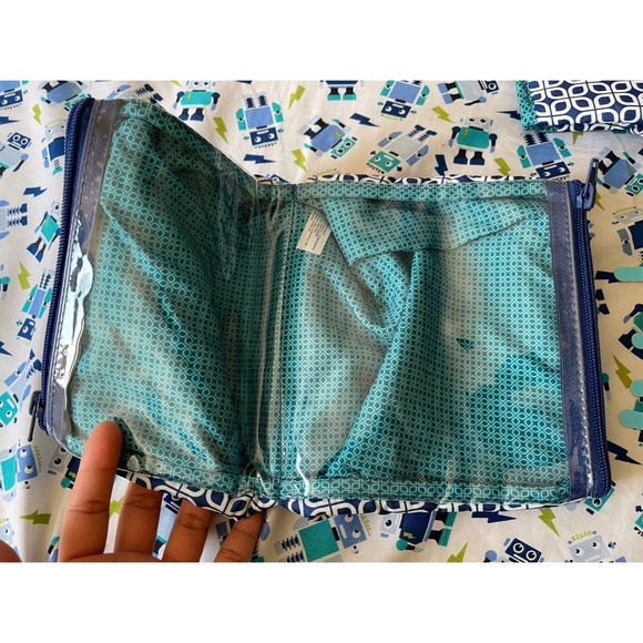 NWOT Baby Kid Bundle 2 Safety 1 Bag w/ 3 Thermometer, 5 Nail File, Alcohol Wipes - Picture 7 of 8